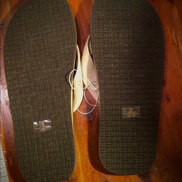 Bahama Bay Sz 11 M Women’s Flip Flops - Picture 3 of 4